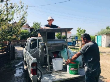 Selçuk’ta domatesten salçaya gelenekselleşen iş birliği
