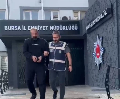 Siber dolandırıcılıktan hapis cezasıyla aranan şüpheli 4 yıl sonra Bursa’da yakalandı