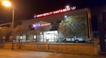 Merdiven çöktü, göçük altında kalan 2 kardeşten biri öldü