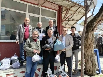 Simav’da üreticilere yüzde 75 hibeli 4 bin 500 kilo yağlık ayçiçeği tohumu dağıtıldı
