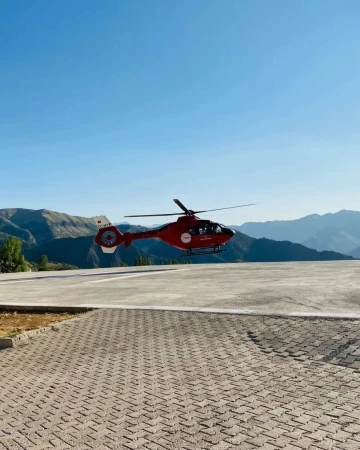 Şırnak’ta helikopter ambulans help sendromlu vatandaş için havalandı
