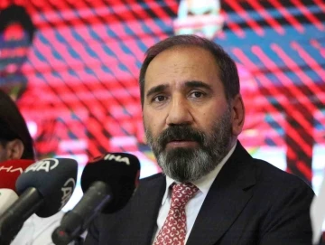 Sivasspor’da Mecnun Otyakmaz tekrar aday oluyor!
