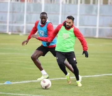 Sivasspor savunma çalıştı
