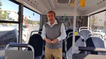 Bursa'da Şoför, otobüste bulunan 6 bin TL'yi polise teslim etti