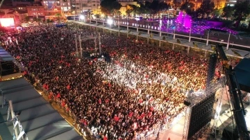 Son yılların en coşkulu gençlik konseri Aydın’da gerçekleşti
