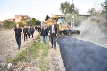 Soner Çetin’e Salbaş’ta yol yapım çalışmalarını inceledi