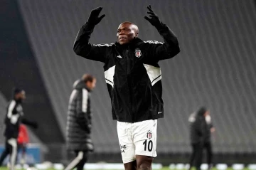 Spor Toto Süper Lig: Fatih Karagümrük: 0 - Beşiktaş: 0 (Maç devam ediyor)