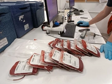 Stoklar azaldı, Kızılay kampanya başlattı: Hedef 5555 ünite kan bağışı
