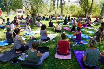 Tabiat içinde yoga ve sağlıklı beslenme kampı
