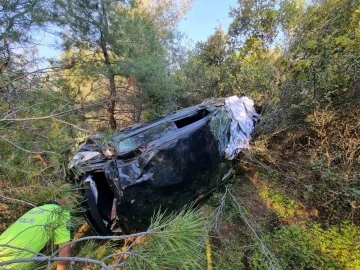 Takla atan otomobilden yaralı kurtuldu
