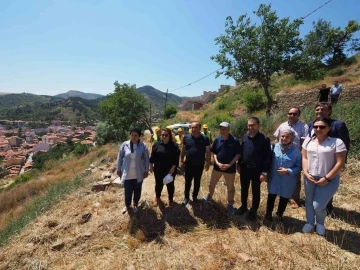 Tarihi sarnıç kalıntısı bulunan İskilip Kalesi’nde kazı çalışması başlatıldı
