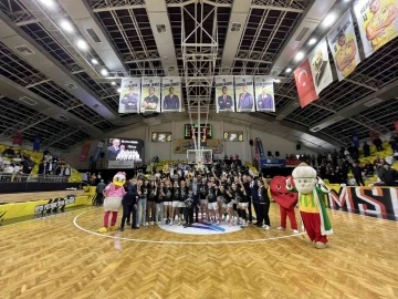 Tarsus Belediyesi Kadın Basketbol Takımı, Süper Lig’e yükseldi
