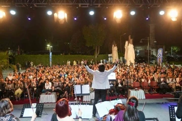 Tarsus Müzik Günleri yoğun katılımla tamamlandı
