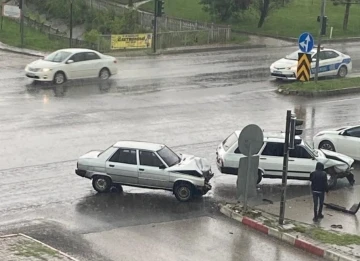 Tavşanlı’da trafik kazası: 1 yaralı
