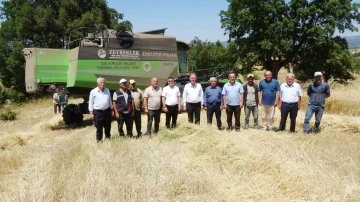 Tavşanlı’nın Kuruçay beldesinde ’Harman kaldırma’ etkinliği
