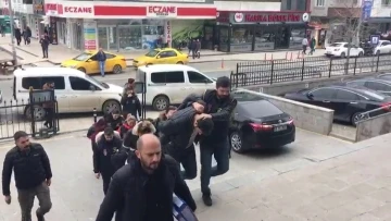 Tekirdağ’da fuhuş çetesi çökertildi, 5 kişi yakalandı
