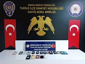 Telefon tamircisi hırsız çıktı: 19 cep telefonu ele geçirildi
