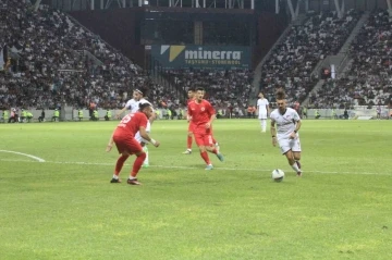 TFF 2. Lig: Elazığspor: 1 - Karaman FK: 0
