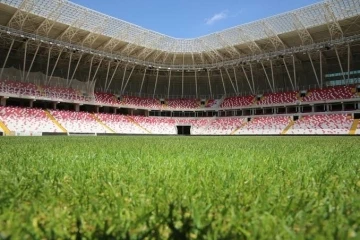 TFF yetkilileri 4 Eylül Stadyumu için olumsuz rapor verdi