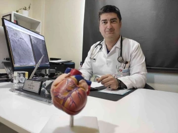 Tıkalı damarları stent ve balon tedavisiyle açmak mümkün
