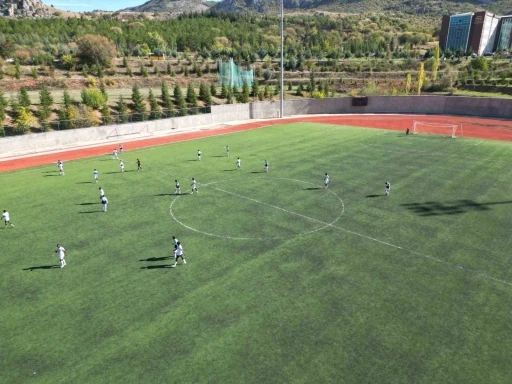 Tokat’ta yabancı öğrenciler arası futbol turnuvası başladı
