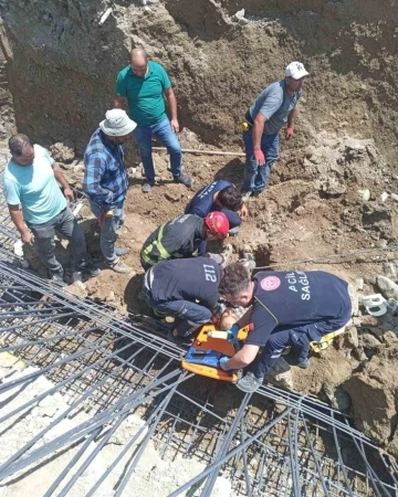 Toprak altında kalan işçi kurtarıldı
