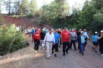 Toroslar’da Avrupa Hareketlilik Haftası doğa yürüyüşüyle başladı
