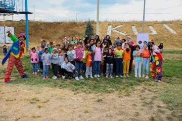 Tuba Işın, Birlik Vakfı Kadın ve Gençlik Kolları ile Milli Türk Talebe Birliği tarafından düzenlenen etkinliğe katıldı
