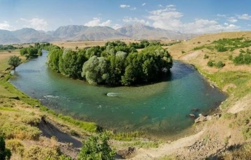 Tunceli’de tesisleşmenin olduğu alanlar dışında piknik ve kamp yasaklandı
