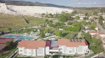 Turizmin cenneti Pamukkale’de hasta ve yaşlılara 5 yıldızlı hizmet
