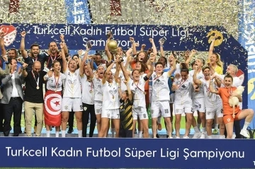 Turkcell Kadın Futbol Süper Ligi’nde çeyrek finale yükselen takımlar belli oldu
