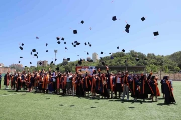 Türkeli MYO’da mezuniyet heyecanı
