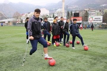 Türkiye’yi ağlatmıştı, Eren’e şimdi transfer teklifleri yağıyor