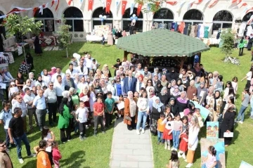 Tuşba’da ‘Yılsonu Sergi ve Sertifika’ töreni
