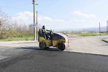 Tütünçiftlik’i Derince’ye bağlayan cadde yenilendi
