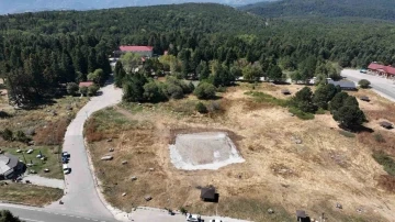 Uludağ’da 1. Derece sit alanına çakıl taşları döküldü