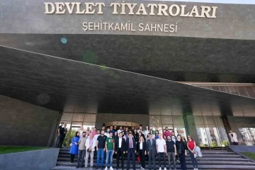 Üniversite öğrencileri, D.T. Şehitkamil Sahnesi’ni inceledi
