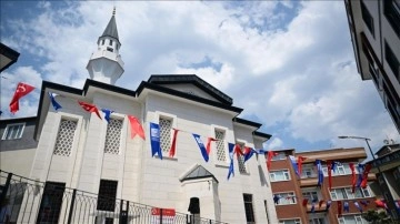 Üsküdar'da yapımı tamamlanan cami ve aile sağlığı merkezi açıldı