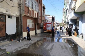 Uyuşturucu parasını alamayınca ablasının evini yaktı
