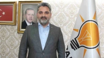 Üzüm: &quot;Bu bayramda, paylaşma ve yardımlaşma ruhunu zirveye taşıyalım&quot;
