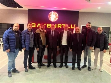 Vali Epcim ve Başkan Pekmezci Bayburtspor için temaslarda bulundular
