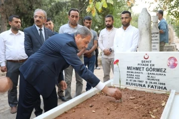 Vali Şıldak şehit ve gazileri unutmadı
