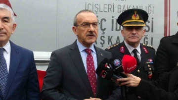 Vali Yavuz açıkladı: &quot;2017’den bu yana 20 bin 343 yabancıyı sınır dışı ettik&quot;
