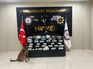 Van’da 31 kilo 770 gram uyuşturucu ele geçildi
