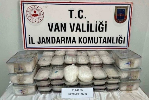 Van’da 71 kilo 629 gram metamfetamin ele geçirildi
