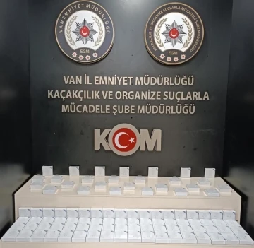 Van’da gümrük kaçakçılığı operasyonu
