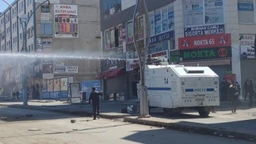 Van’daki izinsiz gösterilere polis müdahalesi