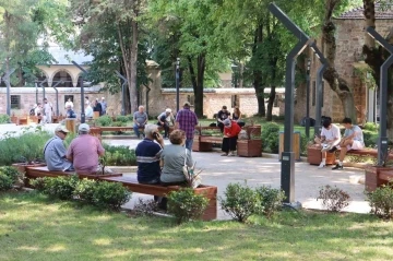 Vatandaşların gözde adresi: Yeni Cuma Parkı
