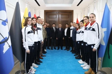 Voleybolculardan Güder’e şampiyonluk sözü
