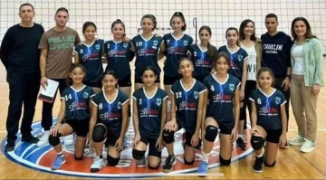 Voleybolun Melekleri anısına turnuva
